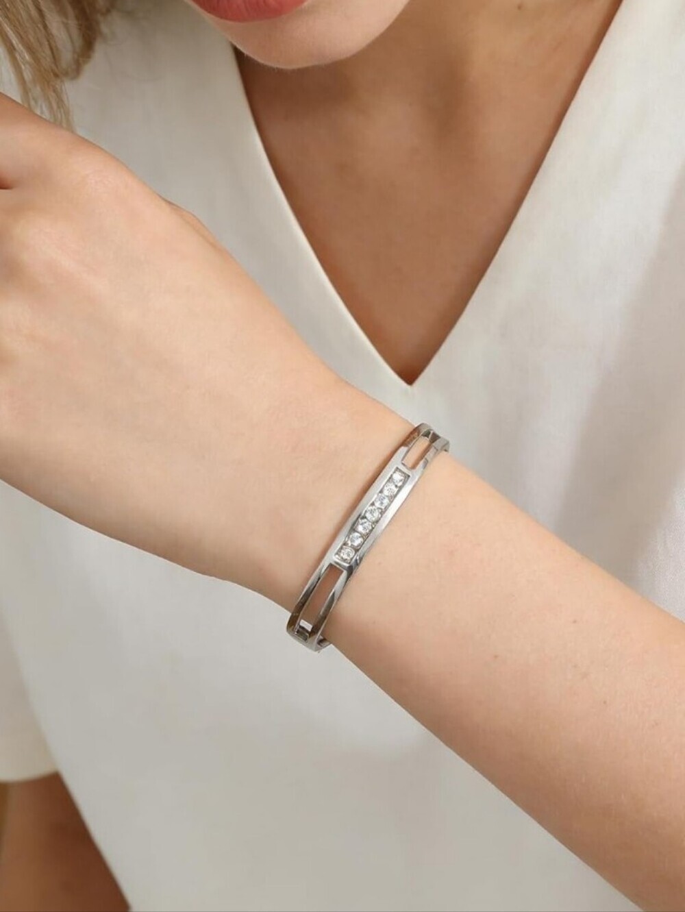 Hinged Bangle Bracelet - Silver